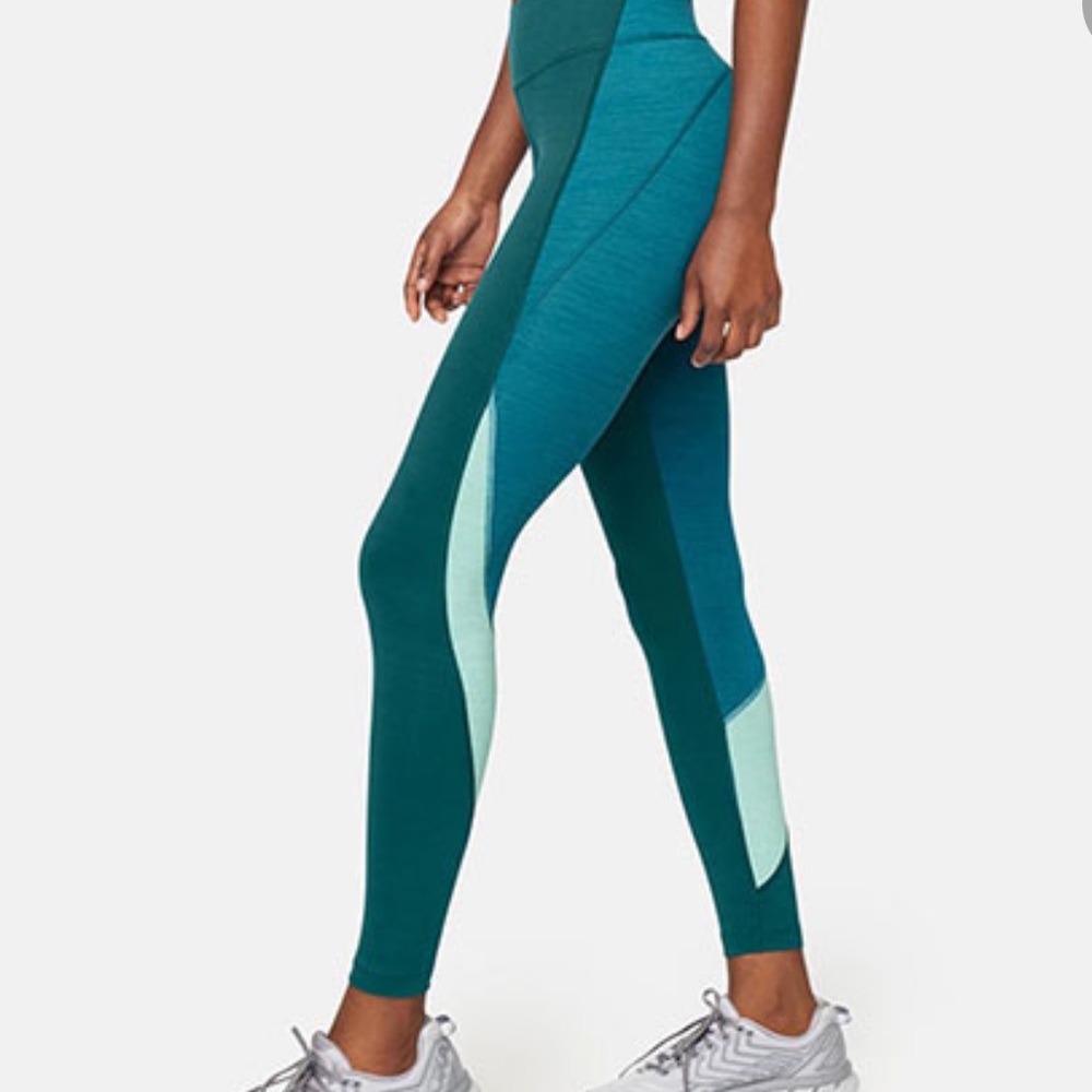 Outdoor Voices Small 7/8 Leggings Neptune/Gulf/Polar😇